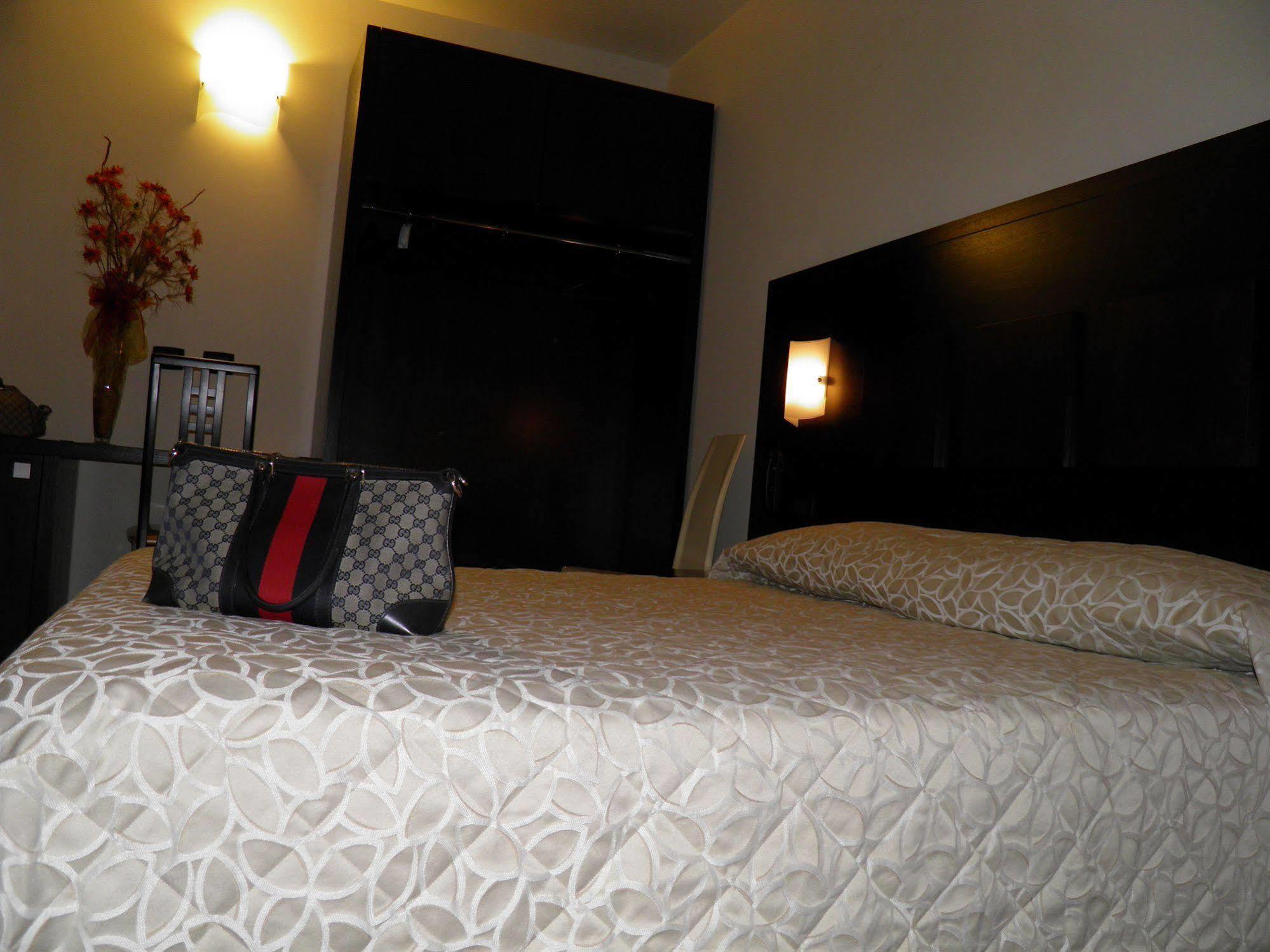 Hotel I Crespi Grosseto Dış mekan fotoğraf